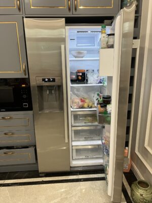 Sửa chữa tủ lạnh Bosch bị đông đá ngăn mát